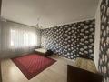 1-комнатная квартира · 48 м² · 2/5 этаж, мкр Кокжиек, Геологова 10 за 150 000 ₸ в Алматы, Жетысуский р-н