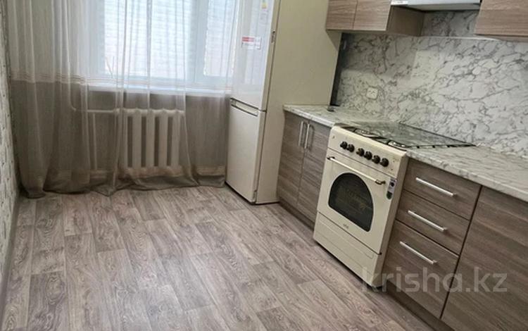 3-комнатная квартира · 65 м² · 6/9 этаж, Абая за 28 млн ₸ в Петропавловске — фото 2