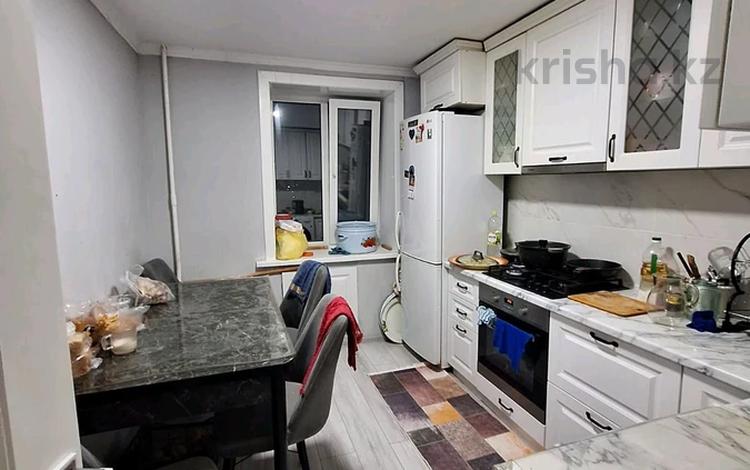3-комнатная квартира · 65 м² · 8/9 этаж, Кошукова за 28.5 млн ₸ в Петропавловске — фото 2