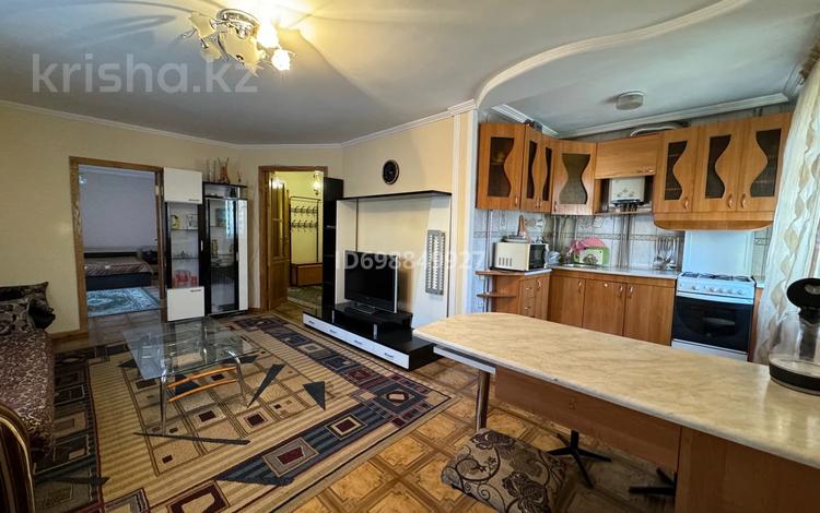 3-бөлмелі пәтер · 60 м² · 2/3 қабат, Айбергенова 12 — Шымкент Плаза, бағасы: 16.5 млн ₸ — фото 13