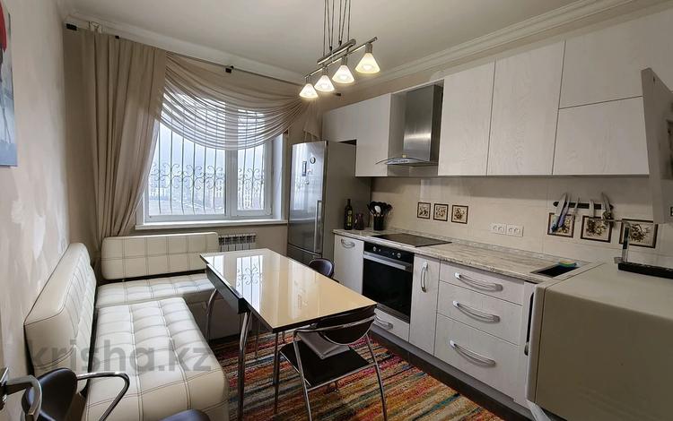 2-бөлмелі пәтер · 60 м² · 10/11 қабат, Юго-Восток ш/а., Сарыарка 19 — Шахтёров-Степной-3, бағасы: 23 млн ₸ в Караганде, Казыбек би р-н — фото 3
