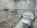 Отдельный дом · 6 комнат · 300 м² · 15 сот., Ауезова за 80 млн ₸ в Жибек Жолы — фото 19