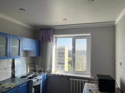 2-комнатная квартира, 54 м², 9/9 этаж, Утепбаева 44 за 16.5 млн 〒 в Семее