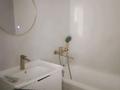 3-комнатная квартира · 106 м² · 5/5 этаж, мкр. Алтын орда — Тәуелсіздік за 300 000 ₸ в Актобе — фото 7