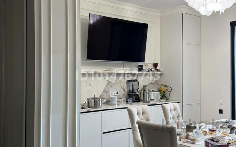 4-бөлмелі пәтер · 130 м² · 5/22 қабат, Достык 1 А, бағасы: 1.5 млн ₸ в Астане, Есильский р-н — фото 2