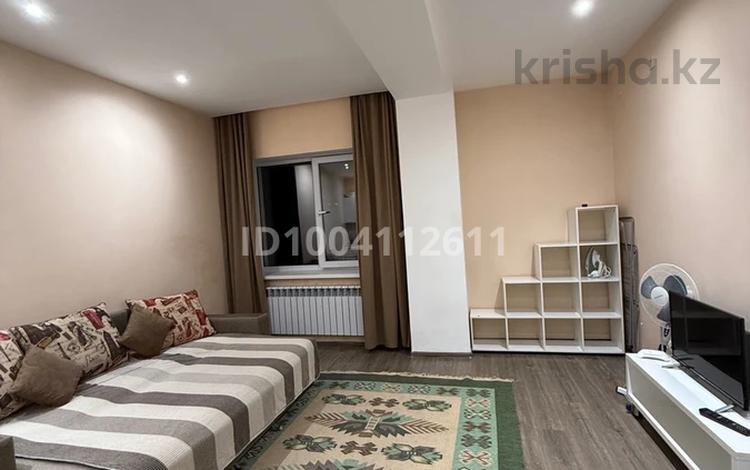 1-комнатная квартира · 40 м² · 3/9 этаж, Сейфуллина 525 — улица Сейфуллина пересечение Улица Айтеки би за 272 000 ₸ в Алматы, Алмалинский р-н — фото 2