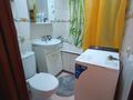 3-комнатная квартира · 58 м² · 5/5 этаж, мкр Новый Город — Супермаркет Оптима за 19.5 млн ₸ в Караганде, Казыбек би р-н — фото 2