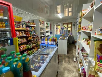 Магазины и бутики • 38.6 м² за 12 млн 〒 в Актобе, Старый город