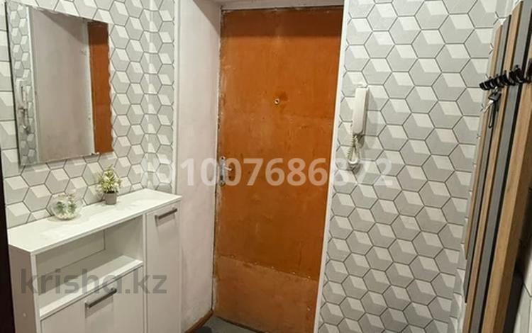 3-бөлмелі пәтер · 50 м² · 3/4 қабат, Локомотивная 59/2 — 2 рабочи ост Депо и Экспрес рядом, бағасы: 14 млн ₸ в Уральске — фото 2