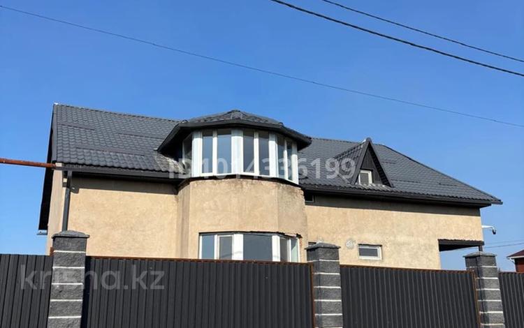 Отдельный дом · 9 комнат · 275 м² · 8 сот., мкр Боралдай (Бурундай), Бурундай 84 — Жайнак Самал 84 за 80 млн ₸ в Алматы, Алатауский р-н — фото 2