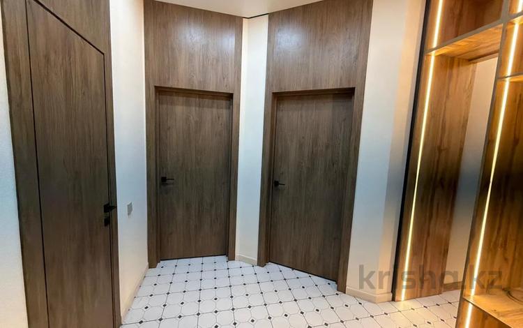 1-комнатная квартира · 53.8 м² · 2/9 этаж, Алтын Орда за 27 млн ₸ в Актобе — фото 2