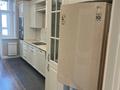 3-комнатная квартира · 125 м² · 4/6 этаж, Туркестан 14/1 — Орынбор за 400 000 ₸ в Астане, Есильский р-н