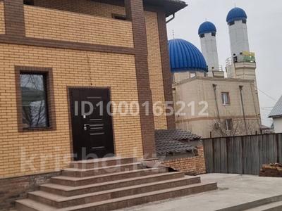 Отдельный дом · 8 комнат · 481 м² · 10 сот., мкр Улжан-2, Бертайқызы за 220 млн ₸ в Алматы, Алатауский р-н