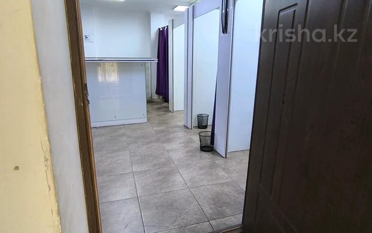 Свободное назначение, офисы, магазины и бутики, общепит, салоны красоты, медцентры и аптеки, образование · 94 м² за 46 млн 〒 в Талдыкоргане — фото 2