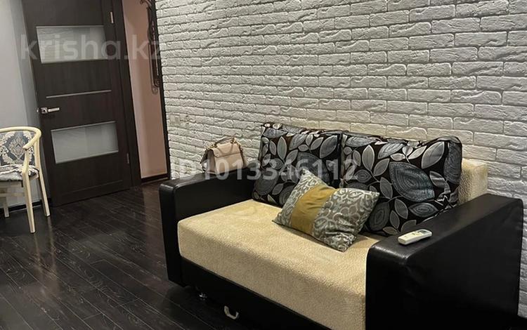 2-бөлмелі пәтер · 46 м² · 3/4 қабат, мкр Самал-1, бағасы: 400 000 ₸ в Алматы, Медеуский р-н — фото 2