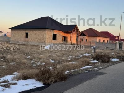 Отдельный дом · 6 комнат · 16.15 м² · 16.15 сот., Ақтайлақ 15 — 24 мектеп артында за 20 млн 〒 в Туркестане