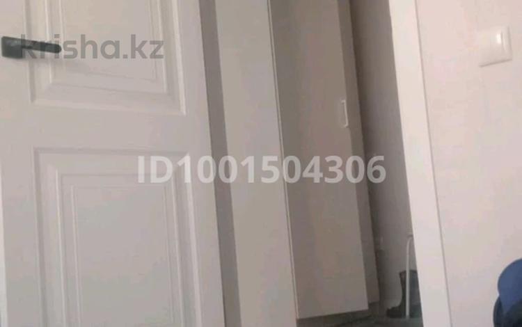 2-комнатная квартира · 39 м² · 4/9 этаж, Калдаяков 26 — между нажимединова и депутатский городок за 20 млн 〒 в Астане, Сарайшык р-н — фото 2
