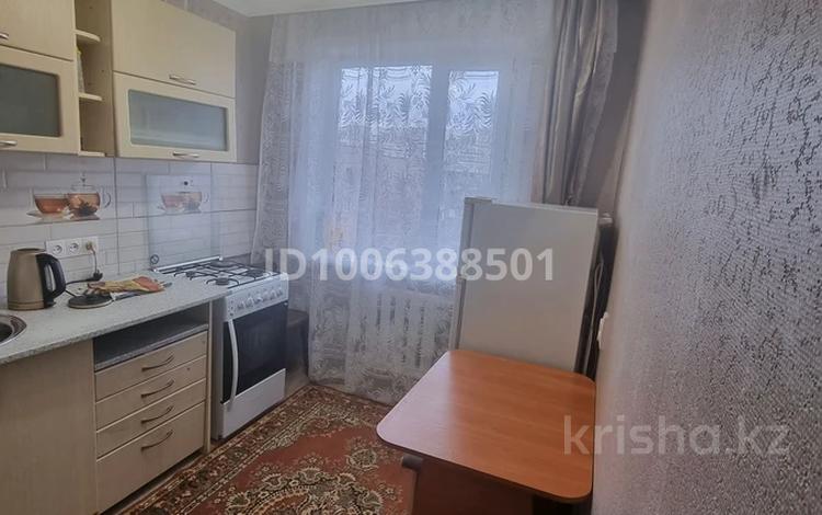 1-комнатная квартира · 30.7 м² · 5/5 этаж, Майкудук, Майкудук, 11а микрорайон 11 за 100 000 ₸ в Караганде, Алихана Бокейханова р-н — фото 2