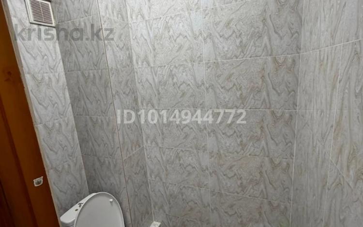 3-бөлмелі пәтер · 70 м² · 1/3 қабат, Проспект Рыскулова 62, бағасы: 43 млн ₸ в Алматы, Жетысуский р-н — фото 2