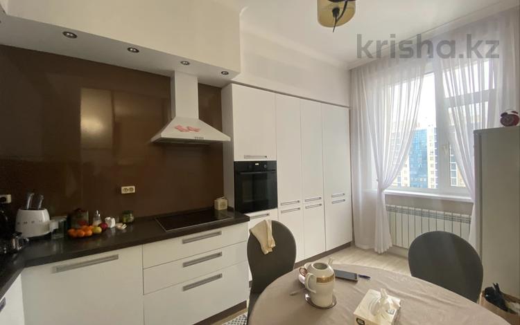 3-комнатная квартира · 88.3 м² · 8/12 этаж, Сарайшык 34 за 53 млн 〒 в Астане, Есильский р-н — фото 2