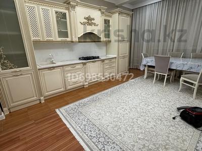 4-комнатная квартира · 140 м² · 4/5 этаж · помесячно, Маяковского — Абая Байзак батыра за 350 000 〒 в Таразе