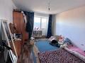 2-комнатная квартира · 67 м² · 3/3 этаж, Бауыржан Момышұлы 42/3, 1 блок — Находится возле арбата за 20 млн ₸ в Зайсане — фото 2