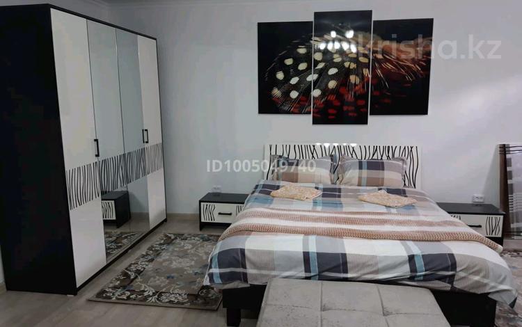 1-бөлмелі пәтер · 32 м² · 1/5 қабат, Толеби 51, бағасы: 8 000 ₸ в Кентау — фото 2