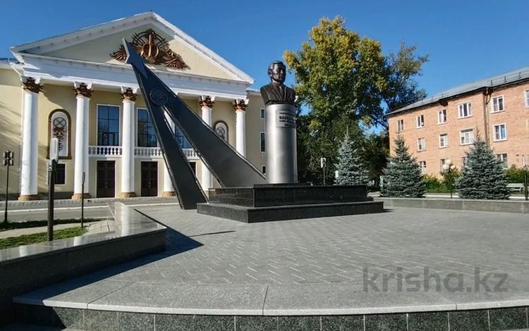 3-комнатная квартира · 62 м² · 2/3 этаж, Шаяхметова за 14.5 млн ₸ в Усть-Каменогорске — фото 2