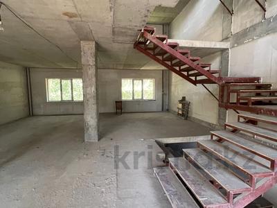 Отдельный дом · 8 комнат · 500 м² · 3 сот., Ремизовка за 170 млн ₸ в Алматы, Бостандыкский р-н