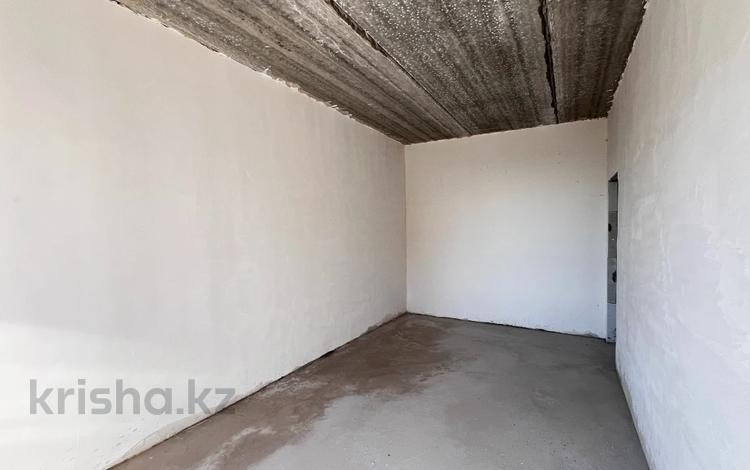 3-бөлмелі пәтер · 79.6 м² · 3/9 қабат, Назарбаева 235, бағасы: 39.8 млн ₸ в Костанае — фото 2