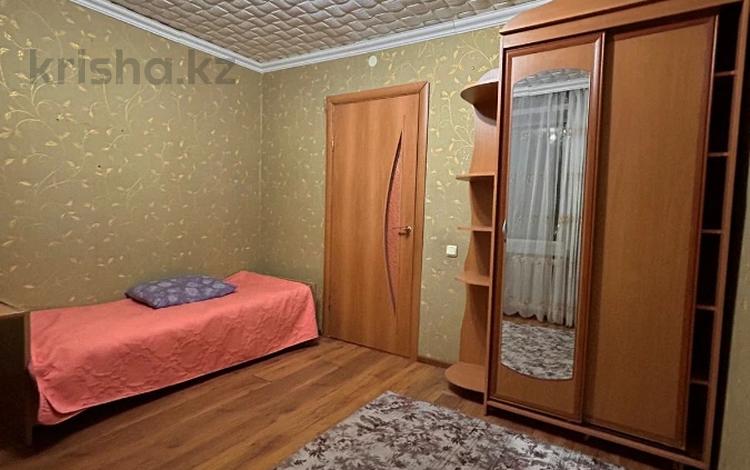 2-комнатная квартира · 58 м² · 3/5 этаж, Ауэзова за 15.8 млн 〒 в Семее — фото 2