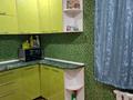 2-бөлмелі пәтер · 49.6 м² · 3/3 қабат, Рудная 6 — 34 Школа, бағасы: 7 млн ₸ в Семее — фото 2