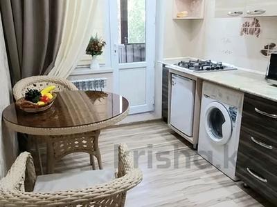 1-бөлмелі пәтер · 35 м² · 3/4 қабат, Республика — Республика - Б. Момышулы, бағасы: 15 000 ₸ в Шымкенте, Аль-Фарабийский р-н