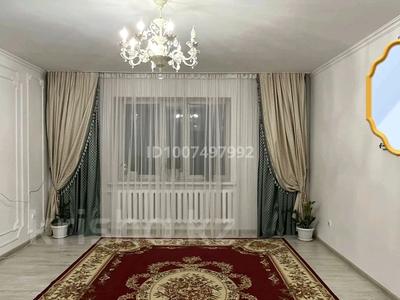 3-бөлмелі пәтер · 87 м² · 1/10 қабат, Дукенулы 37/3 — Рынок Асем, бағасы: 35 млн ₸ в Астане, Сарыарка р-н