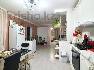 Жеке үй · 3 бөлме · 97.7 м² · 10 сот., Жамбыл Жабаев, бағасы: 33 млн 〒 в Кояндах