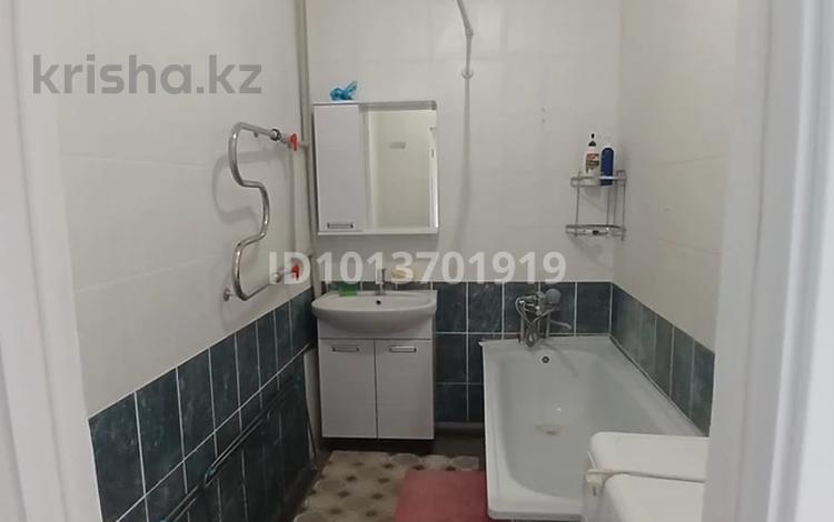 2-комнатная квартира · 70 м² · 4/5 этаж, мкр Нурсая, Нұрсая 92 — Нұрсая 92 үйден үй жалданады.Қасында мектеп,дүкен бәрі бар. за 170 000 ₸ в Атырау — фото 2