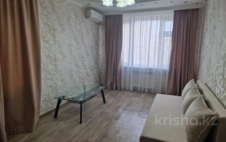 1-комнатная квартира · 40 м² · 5/5 этаж, 11-й мкр 25 — Центр города за 110 000 ₸ в Актау — фото 2