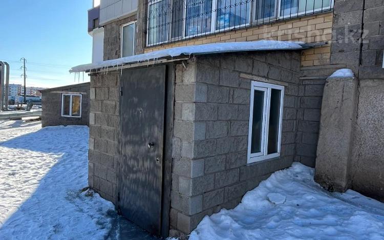Еркін, кеңселер, дүкендер мен бутиктер, қоймалар, қоғамдық тамақтану орны, сұлулық салондары, медорталықтар мен дәріханалар, білім орталықтары, ойын-сауық · 75 м², бағасы: 10.9 млн ₸ в Косшы — фото 2