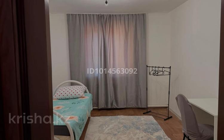 4 бөлме · 228 м² · 2/2 қабат, 8 Марта 90, бағасы: 50 000 ₸ в Уральске — фото 3