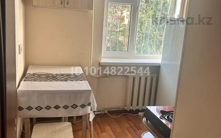 2-бөлмелі пәтер · 40 м² · 2/4 қабат, Қонаев 30 — Около магазина Дастархан, бағасы: 80 000 ₸ в Кентау — фото 2