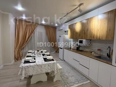 4-комнатная квартира · 110 м² · 6/25 этаж, мкр 11 112в за 25 000 〒 в Актобе