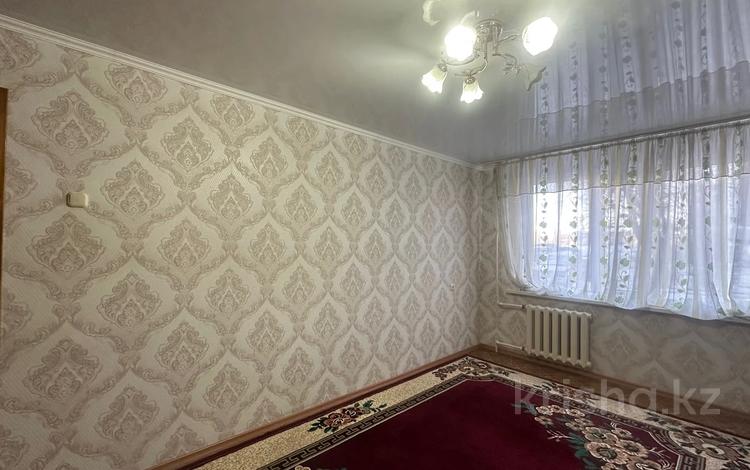 3-бөлмелі пәтер · 61 м² · 1/5 қабат, Молодежная 51, бағасы: 7.3 млн ₸ в Шахтинске — фото 2
