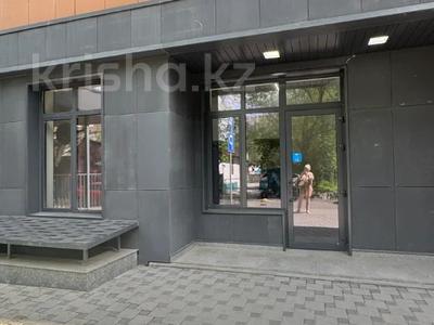 Свободное назначение, офисы, магазины и бутики, салоны красоты, медцентры и аптеки, образование, развлечения, кабинеты и рабочие места, студии · 65 м² за 900 000 ₸ в Алматы, Алмалинский р-н
