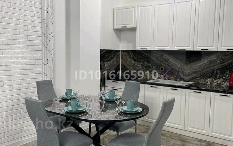 2-бөлмелі пәтер · 87 м² · 9 қабат, Сары Арқа ш/а , Кулманова 35, бағасы: 400 000 ₸ в Атырау, мкр Сары Арка — фото 2