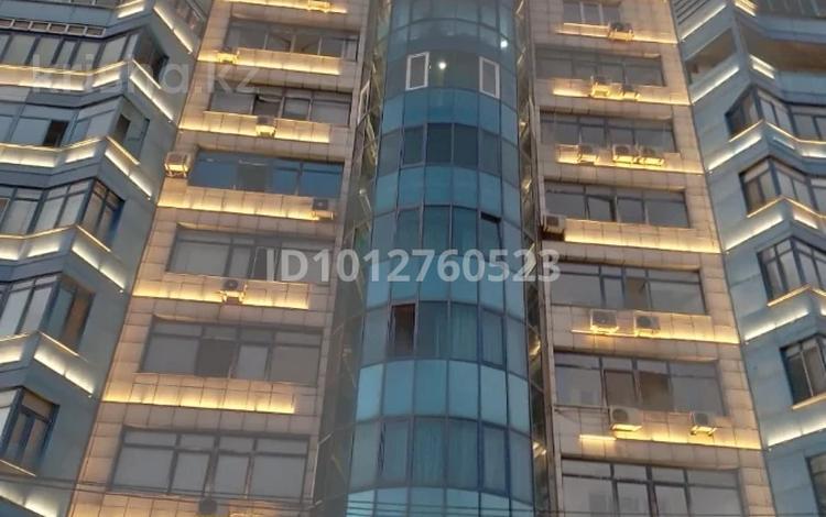 5-комнатная квартира · 285 м² · 4/9 этаж, Алфараби 45 — Алфараби угол Маркова за 190 млн ₸ в Алматы, Бостандыкский р-н — фото 205