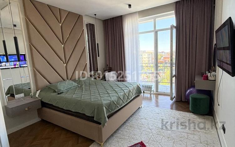 3-бөлмелі пәтер · 150 м² · 4/4 қабат, Ақ Шағала -ш/а., 2 84, бағасы: 99 млн ₸ в Атырау, мкр Ак Шагала — фото 2