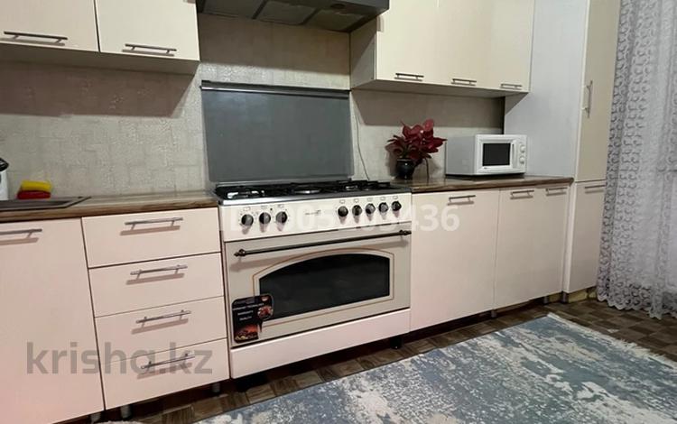 Отдельный дом · 4 комнаты · 130 м² · 12 сот., Северо-западный мкр 42 квартал — Северо-западный мкр. 42 квартал за 49 млн 〒 в Костанае — фото 2