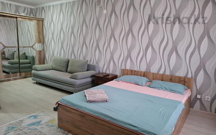 1-комнатная квартира · 42 м² · 2/7 этаж, Мкр. Жаңа қала 21/1 — 9 улица за 10 000 〒 в Туркестане — фото 20