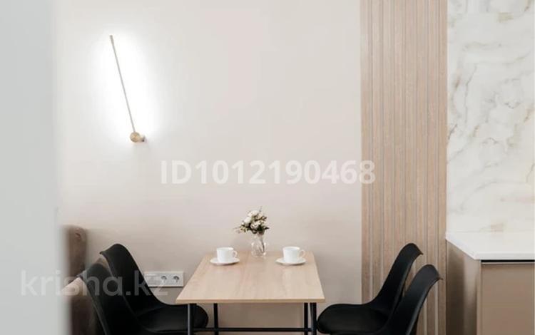 2-комнатная квартира · 47 м² · 10/13 этаж, Муратбаева 14 за 23 000 ₸ в Алматы, Алмалинский р-н — фото 7