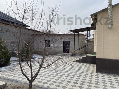 Отдельный дом • 5 комнат • 132 м² • 9 сот., Алтаев 10 за 25 млн 〒 в Туркестане